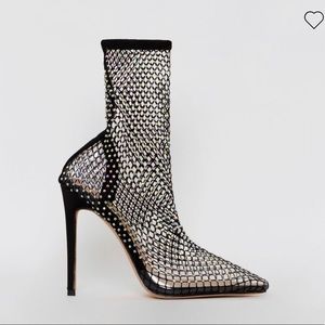 SIMMI LONDON KRYSTAL BLACK DIAMANTE FISHNET HEELS